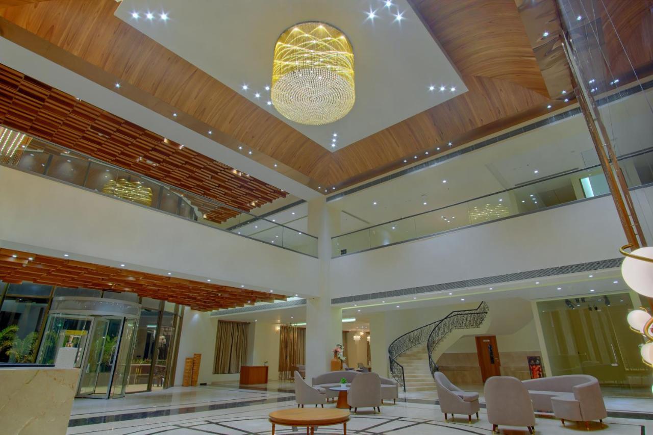 Sayaji Morbi Hotel Buitenkant foto