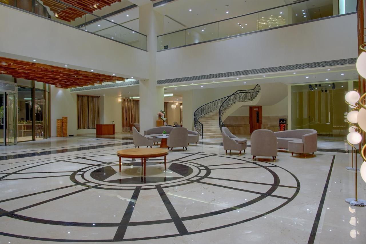 Sayaji Morbi Hotel Buitenkant foto